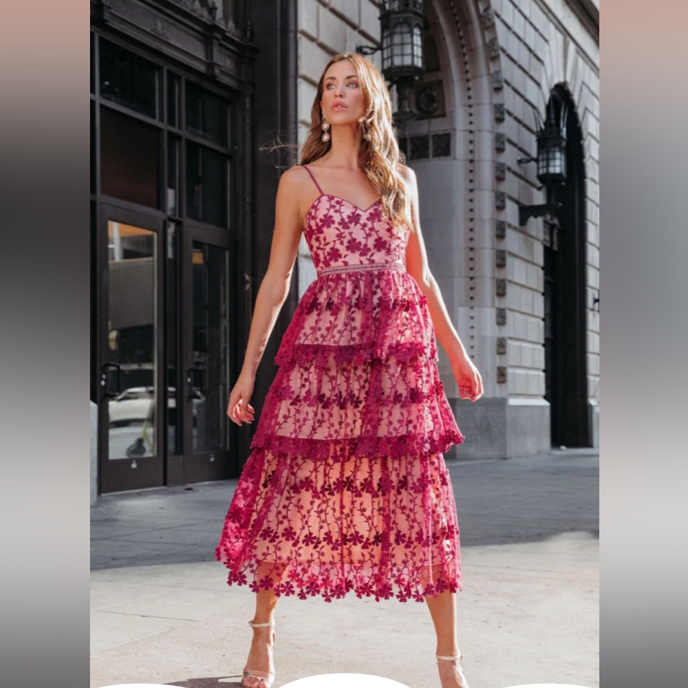 Vici Pascal Tiered Crochet Lace MIDI Dress-Wine